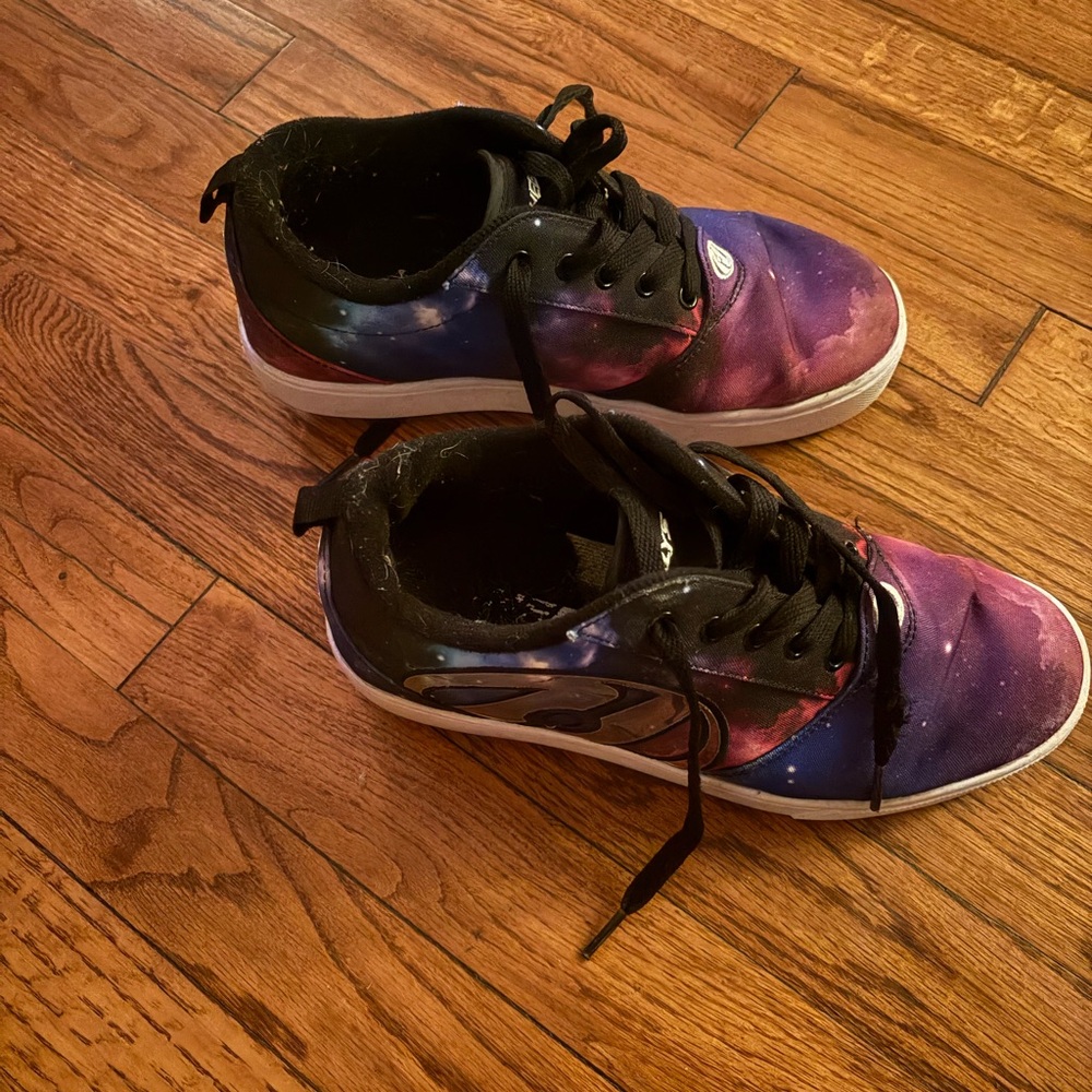 Heelys Kids Cosmic Sneakers - Purple and Black - Picture 2 of 4